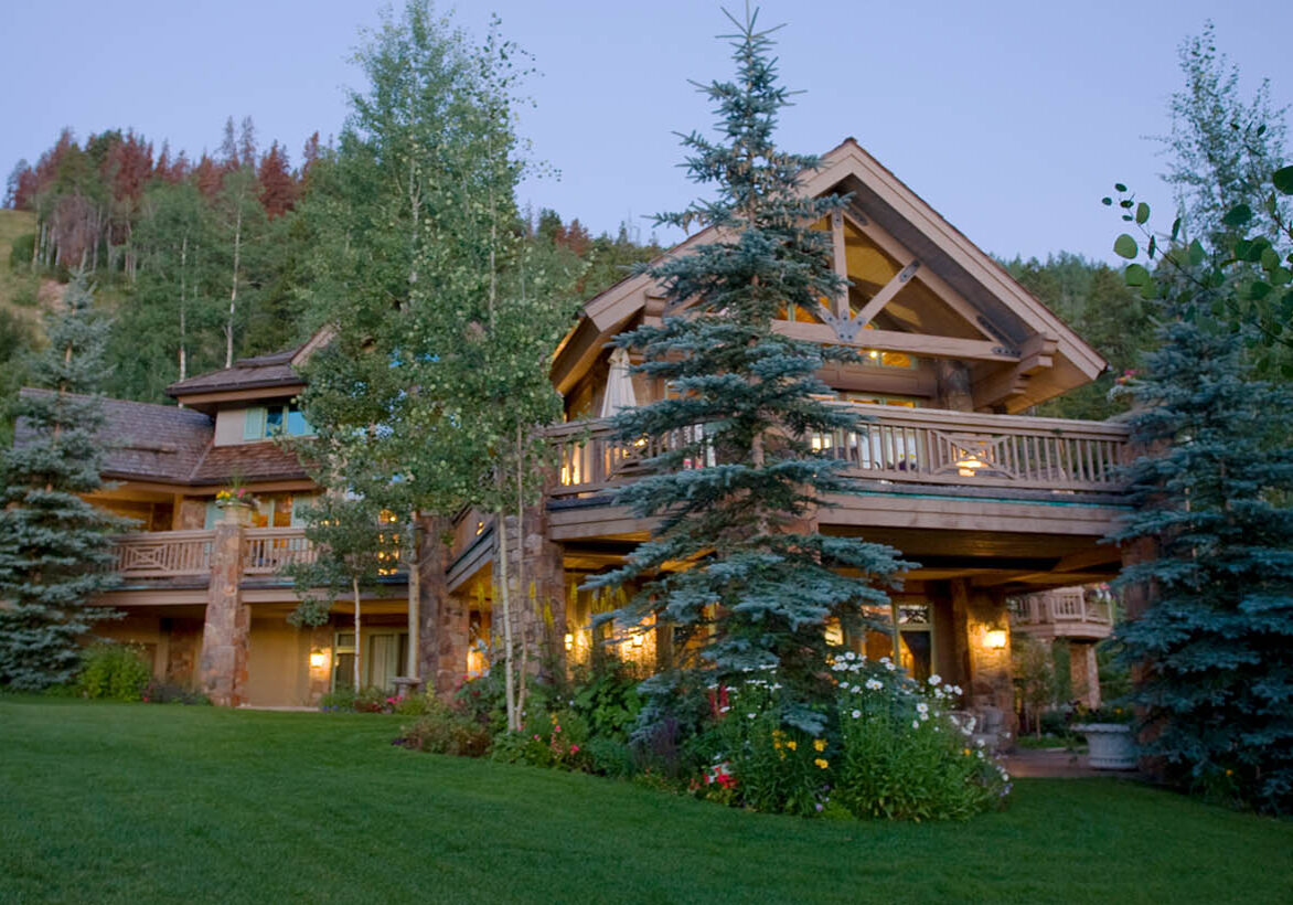 H.G. McCullough Designers - Colorado Ski Lodge